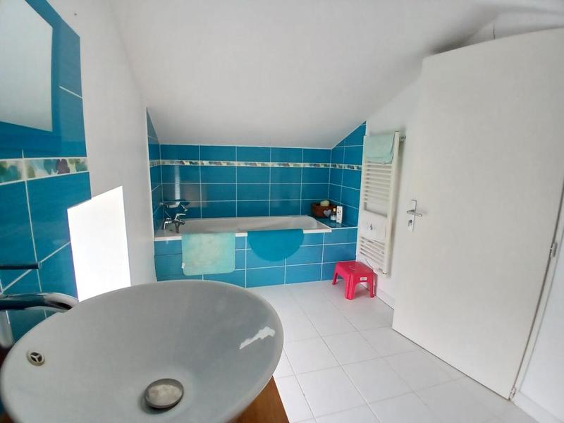 Propriété - 171 m² - 5 pièces