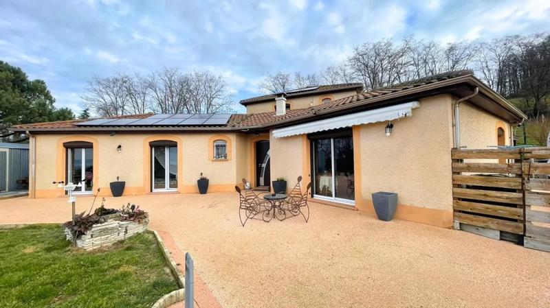 Maison - 150 m² - 5 pièces