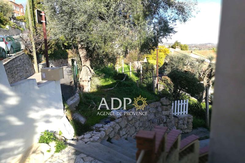 Maison - 96 m² - 5 pièces