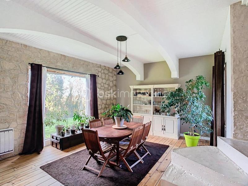 Maison - 172 m² - 6 pièces