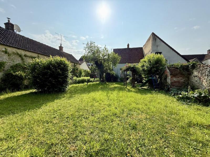 Demeure - 283 m² - 10 pièces