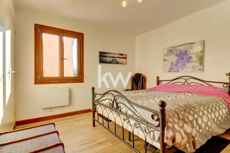 Maison - 155 m² - 9 pièces