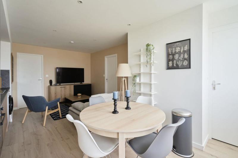 Appartement - 67 m² - 5 pièces