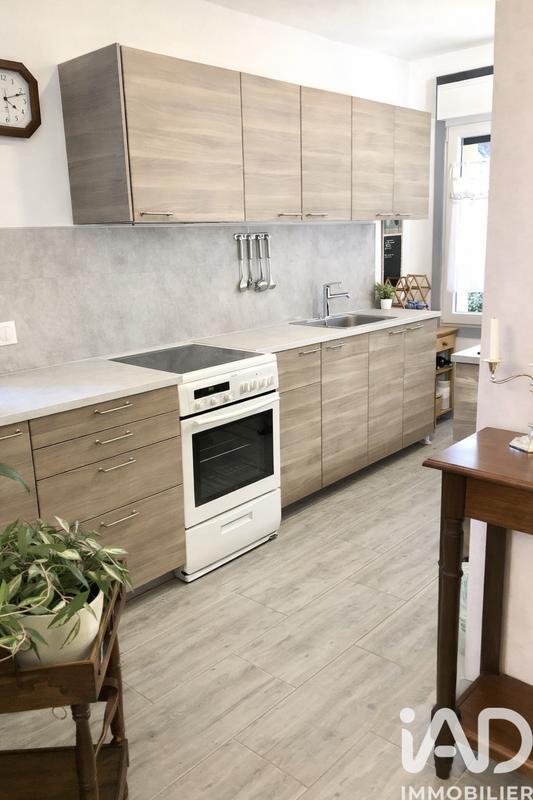 Appartement - 80 m² - 3 pièces