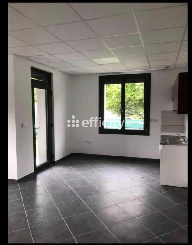 Maison - 228 m² - 6 pièces