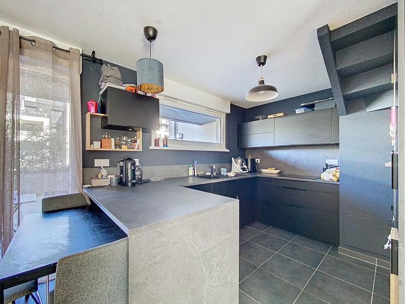 Duplex - 86 m² - 4 pièces