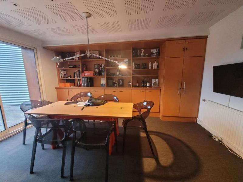 Bureau - 420 m²