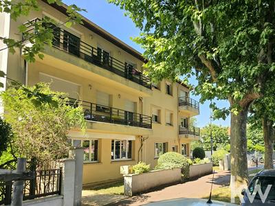 Appartement - 85 m² - 4 pièces