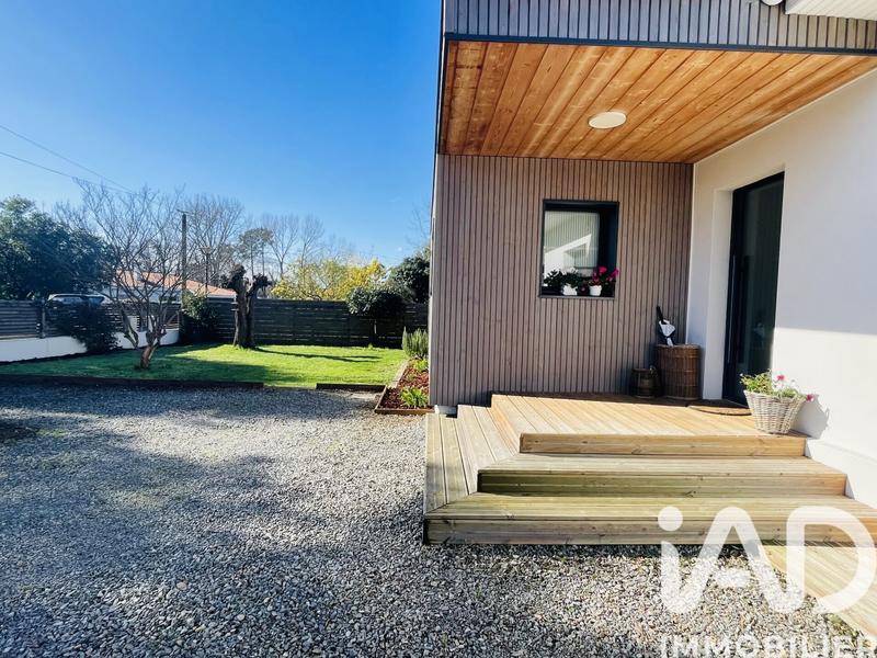 Maison - 166 m² - 6 pièces