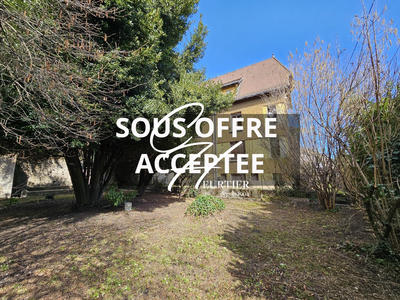 Appartement - 120 m² - 5 pièces