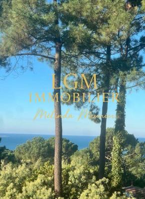 Villa - 189 m² - 6 pièces