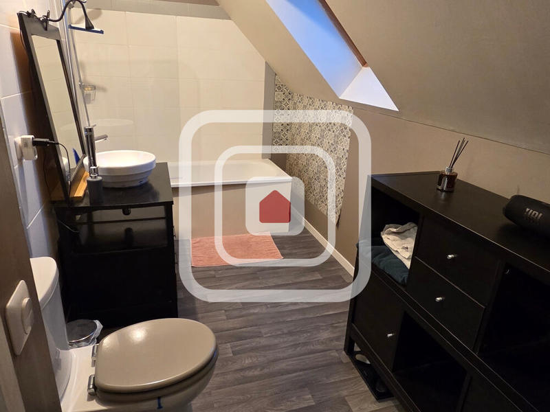 Maison - 138 m² - 7 pièces