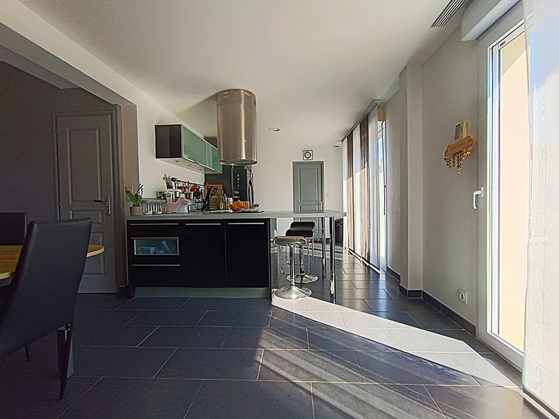 Maison - 165 m² - 7 pièces