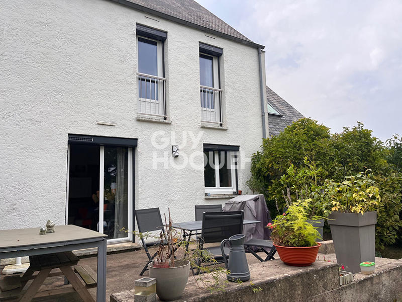 Maison - 111 m² - 5 pièces