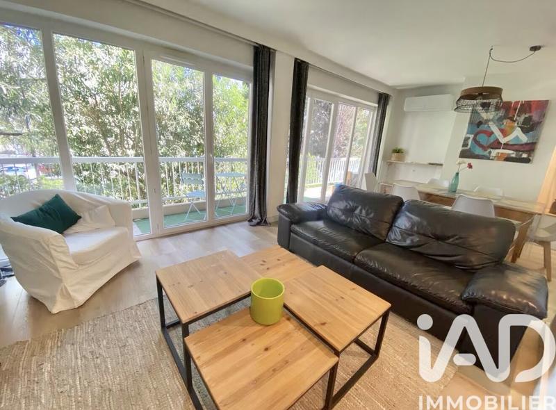 Appartement - 80 m² - 4 pièces