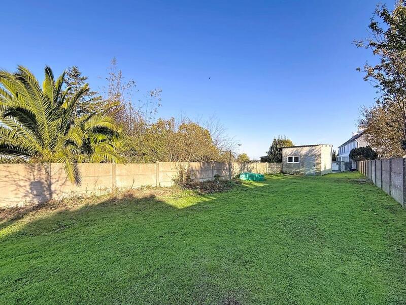 Terrain constructible - 366 m²