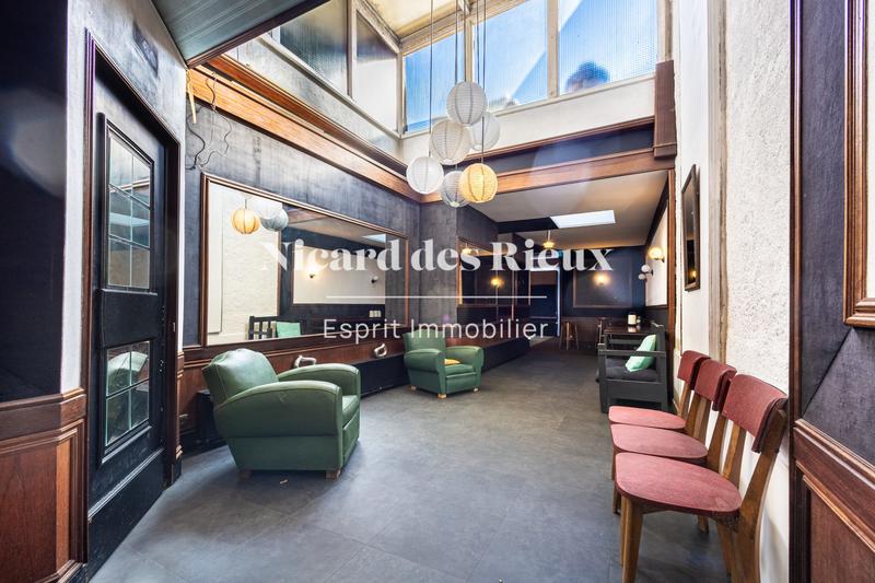 Maison ancienne - 200 m² - 5 pièces