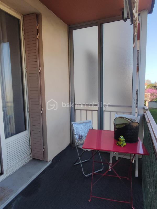 Appartement - 80 m² - 4 pièces