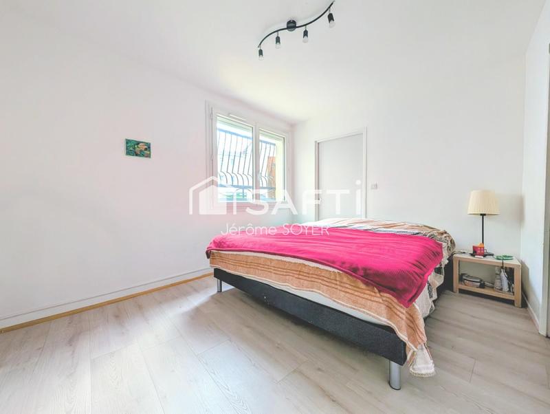 Maison - 175 m² - 8 pièces