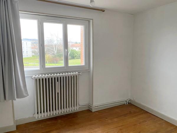 Appartement - 106 m² - 6 pièces
