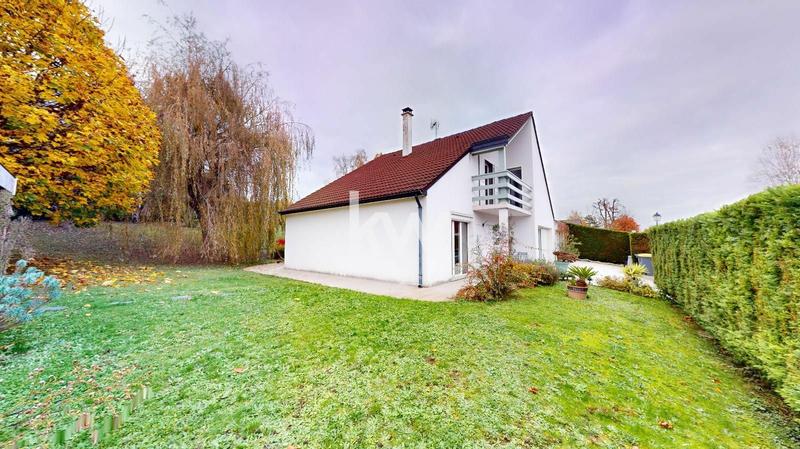 Maison - 178 m² - 6 pièces