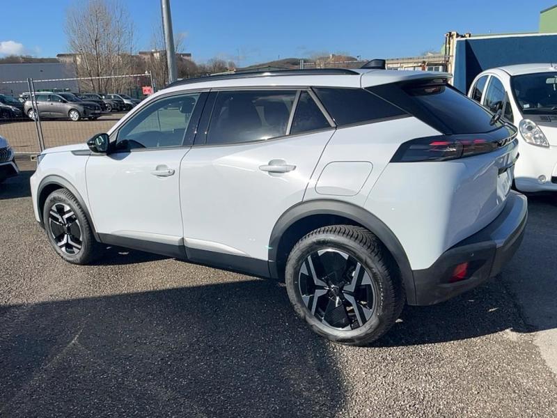 Peugeot 2008 II 100 ch Allure