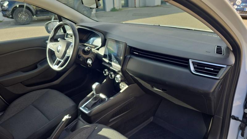 Renault Clio 1.6 E-Tech 140 Edc6 Business