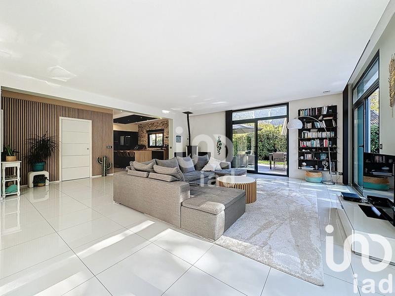 Maison de maîtres - 198 m² - 7 pièces