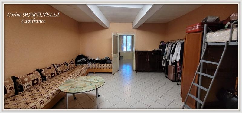 Maison - 178 m² - 7 pièces