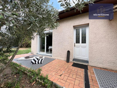 Maison - 98 m² - 5 pièces