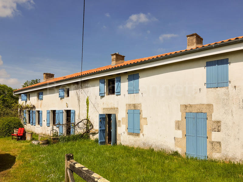 Longère - 206 m² - 8 pièces