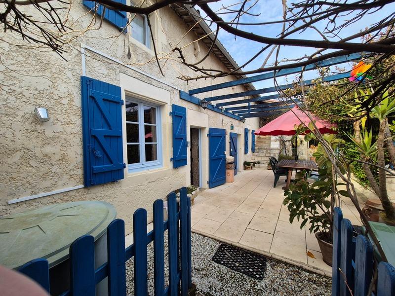 Maison - 152 m² - 5 pièces