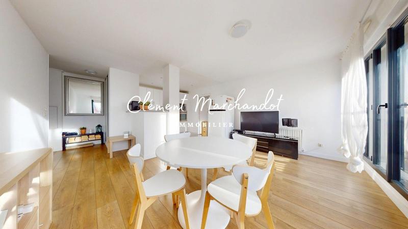 Appartement - 67 m² - 3 pièces