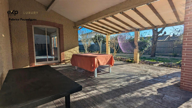 Maison - 225 m² - 7 pièces