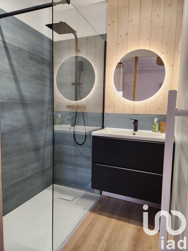 Maison - 180 m² - 6 pièces