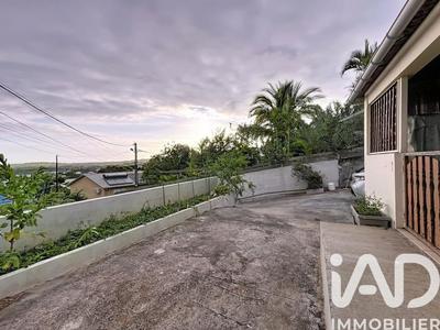 Maison - 75 m² - 4 pièces