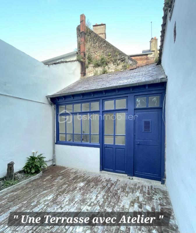 Maison - 140 m² - 5 pièces