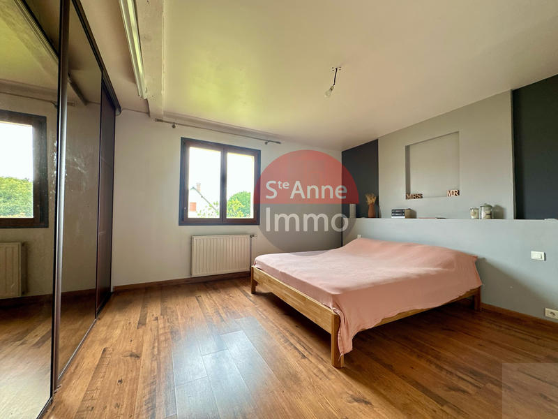 Maison - 211 m² - 8 pièces