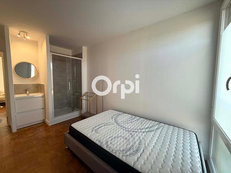 Appartement - 82 m² - 5 pièces