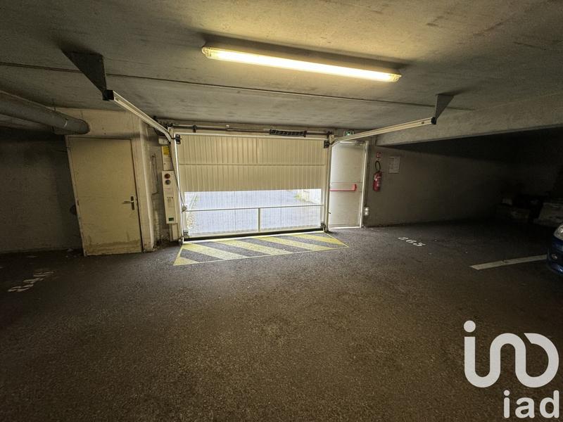Parking - 12 m²