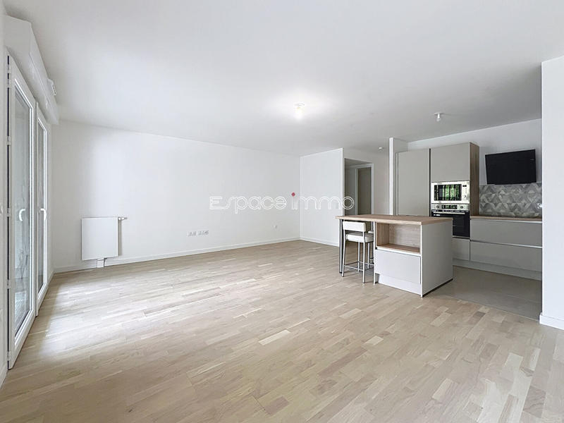 Appartement - 81 m² - 4 pièces