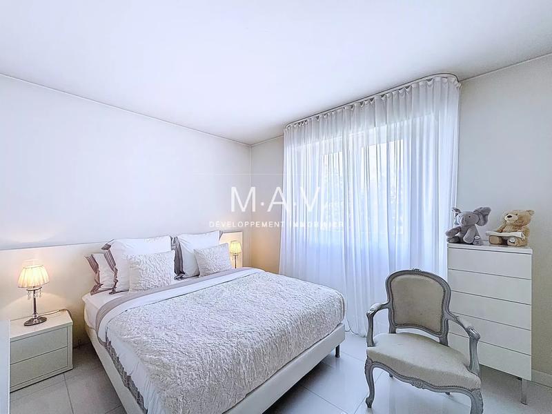 Appartement - 123 m² - 4 pièces