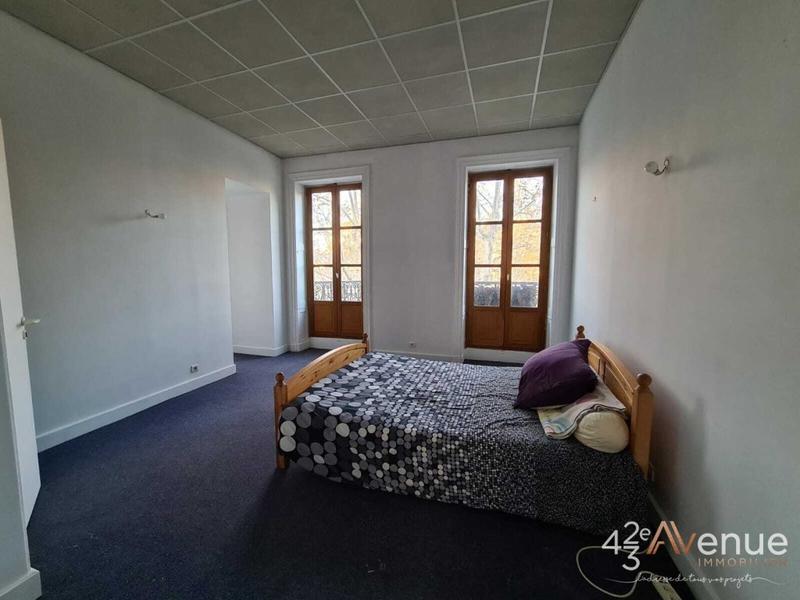 Appartement - 138 m² - 4 pièces