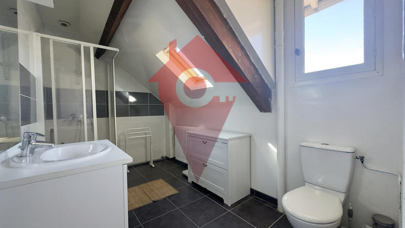 Maison - 146 m² - 7 pièces