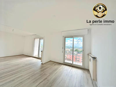 Appartement - 106 m² - 5 pièces