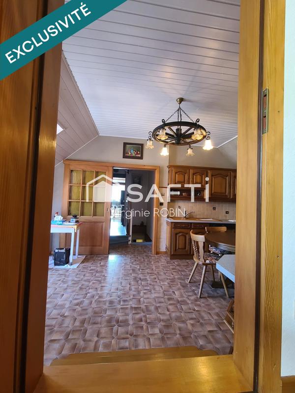 Maison - 171 m² - 8 pièces