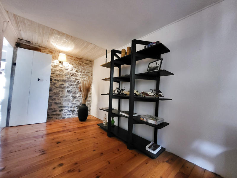 Maison - 184 m² - 6 pièces