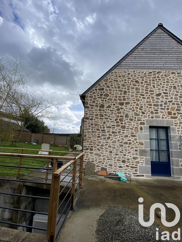 Maison - 177 m² - 9 pièces