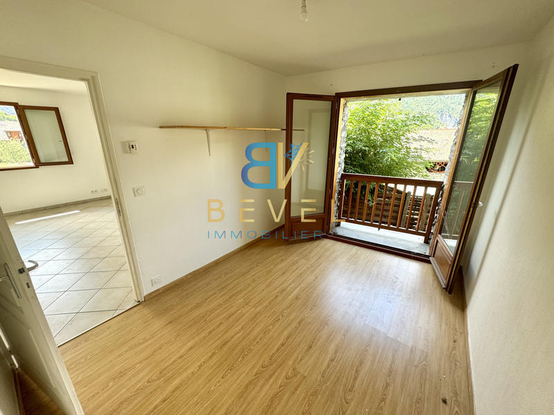 Maison - 98 m² - 5 pièces