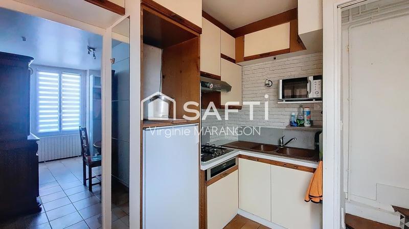 Maison - 181 m² - 12 pièces